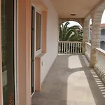 Apartments Near Sea Vir