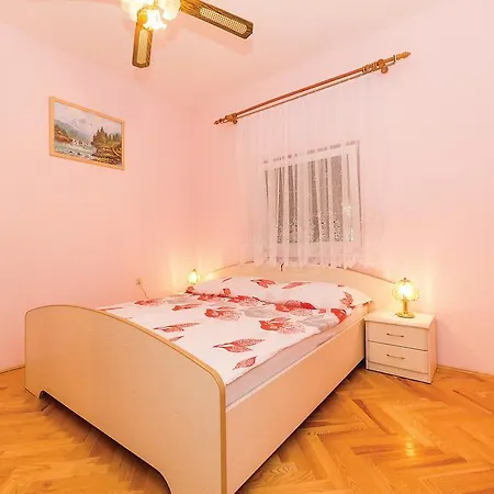 Stojanovic Apartment