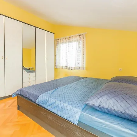 Stojanovic Apartment